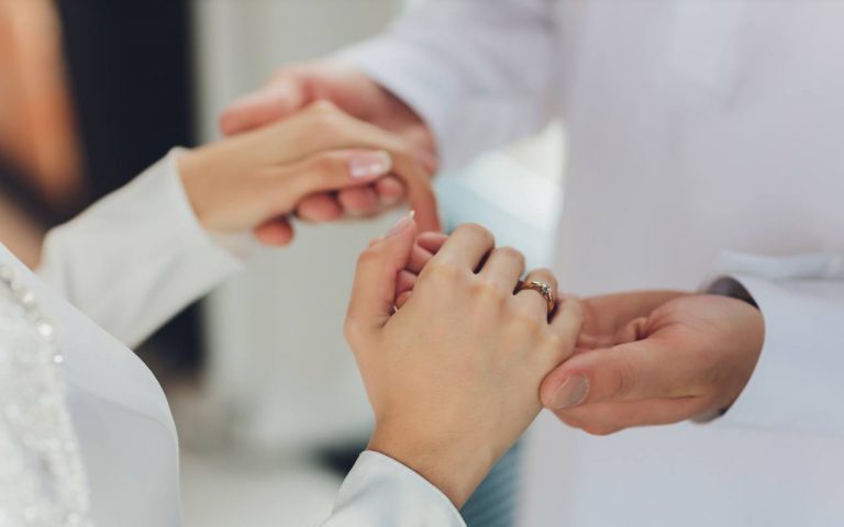 Finding Your Muslim Soulmate: Questions to Ask and Red Flags to Spot