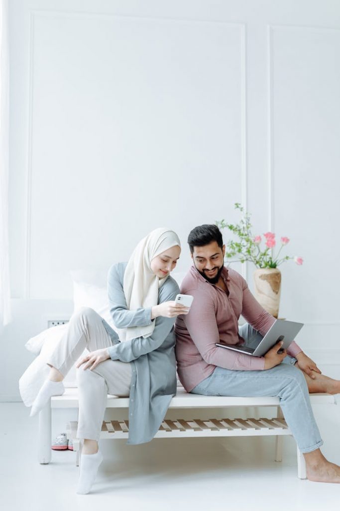 pexels-photo-Muslim couple